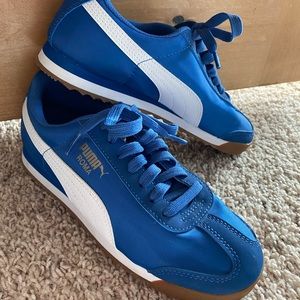 Boys Puma Sneakers NWOT